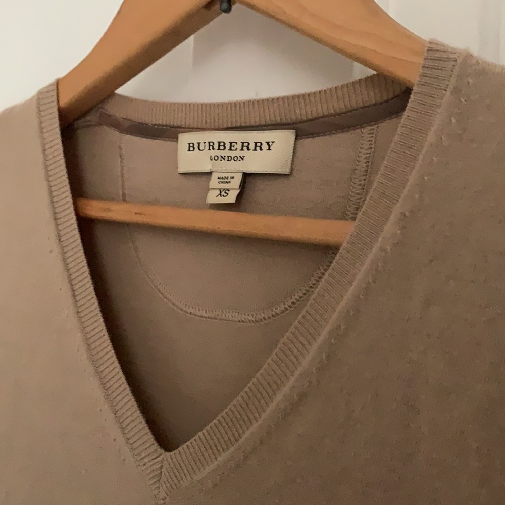 Burberry sweater